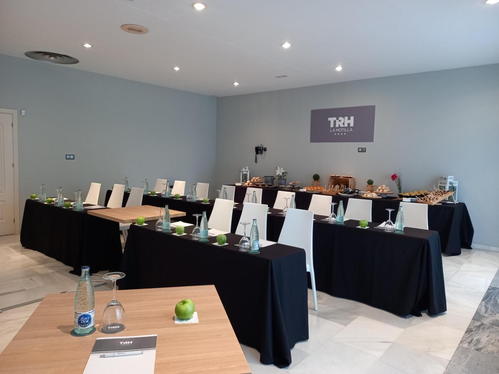 Hotel Trh La Motilla Dos Hermanas Εξωτερικό φωτογραφία