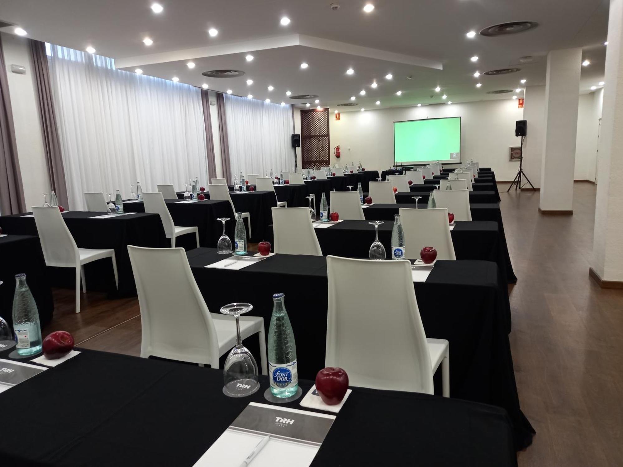 Hotel Trh La Motilla Dos Hermanas Εξωτερικό φωτογραφία